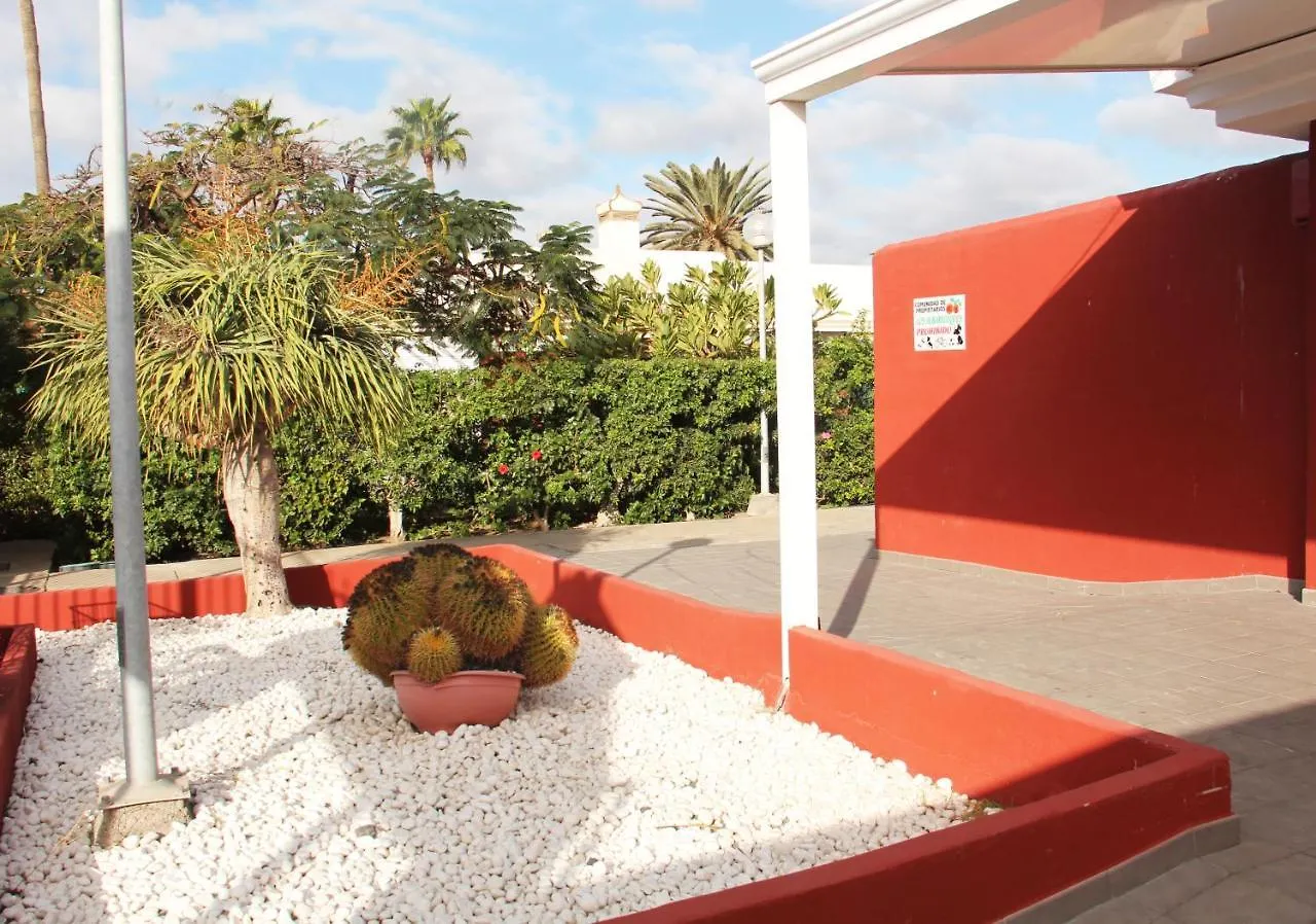 Albaricoques Vivac Bungalow San Bartolomé Casa vacanze