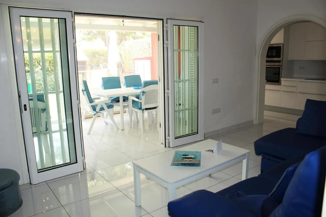 Albaricoques Vivac Bungalow San Bartolomé